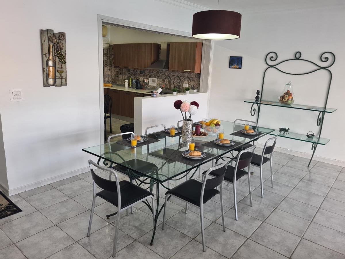 Spacious Seafront Apt Next To Sliema-Valeta Ferry Exteriör bild